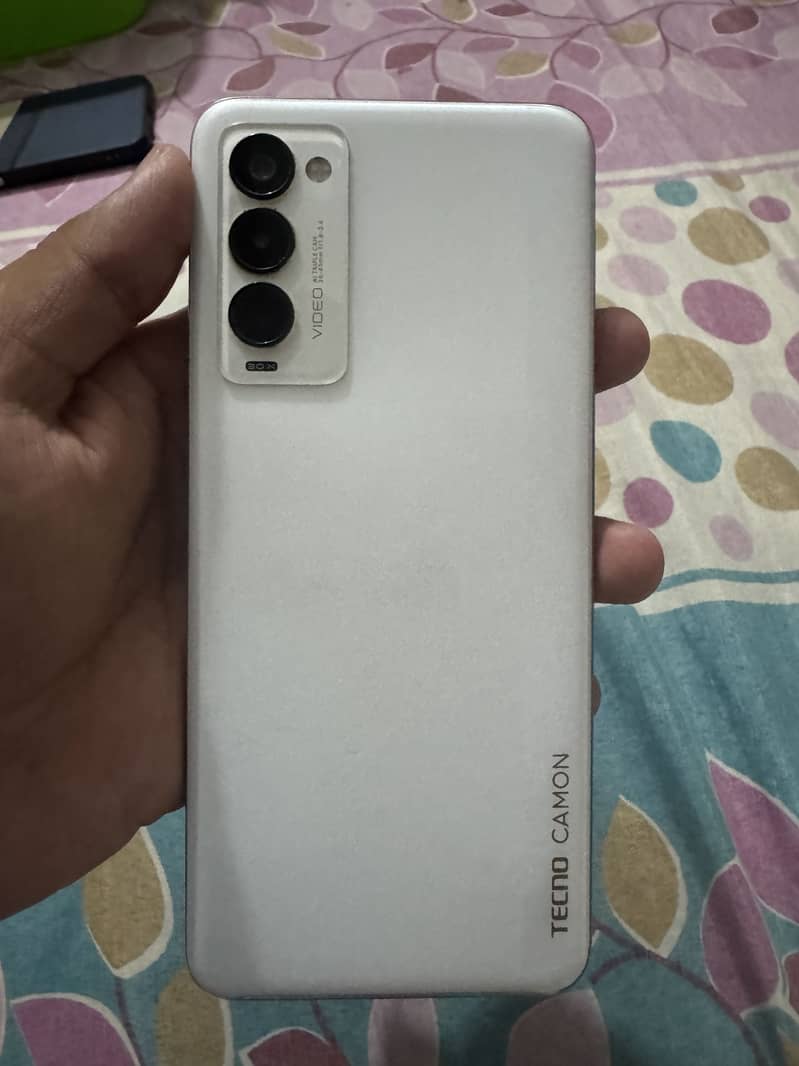 Tecno Camon 18 1