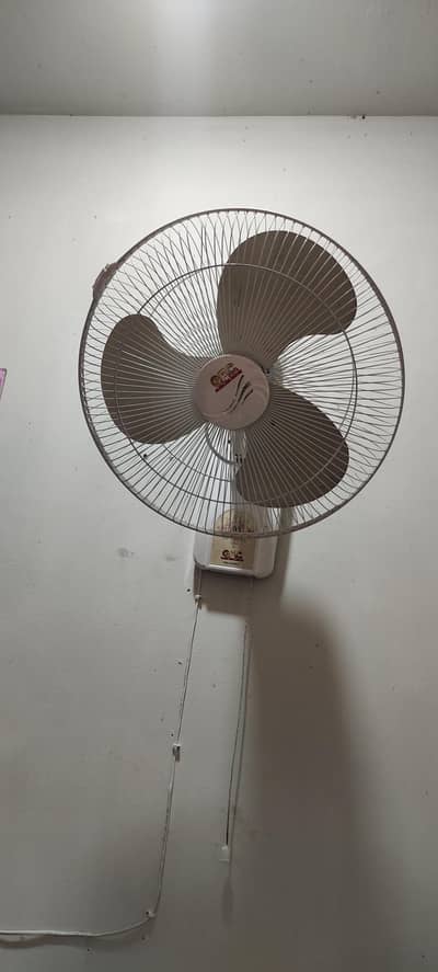 Bracket fan for sale