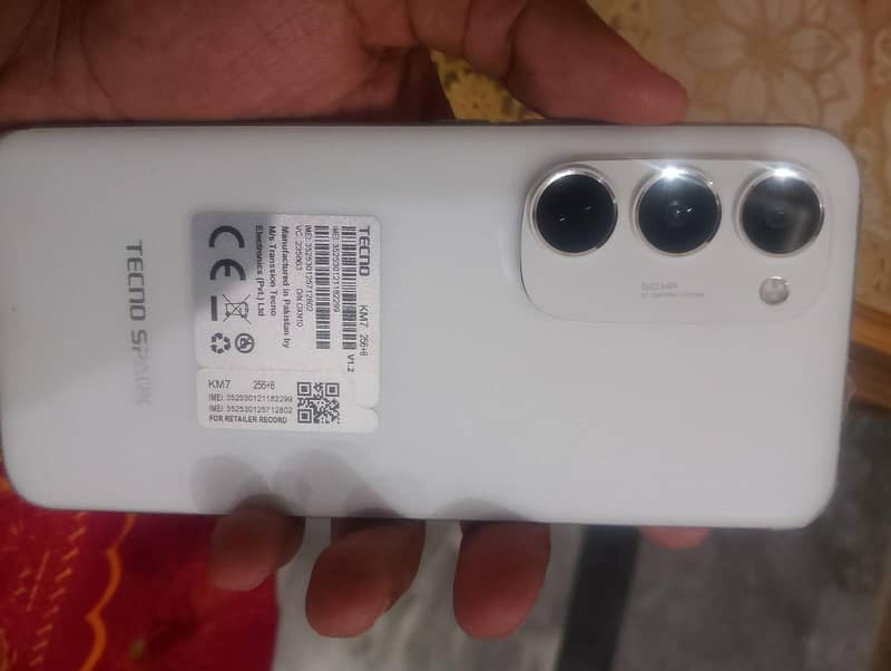 Tecno Spark40 pro plus 0
