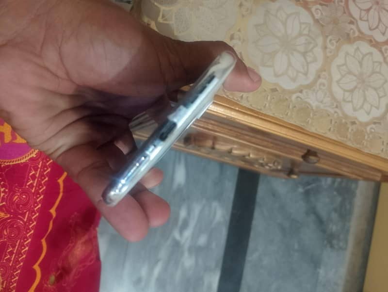 Tecno Spark40 pro plus 3