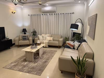 6 seater Sofa set for sale