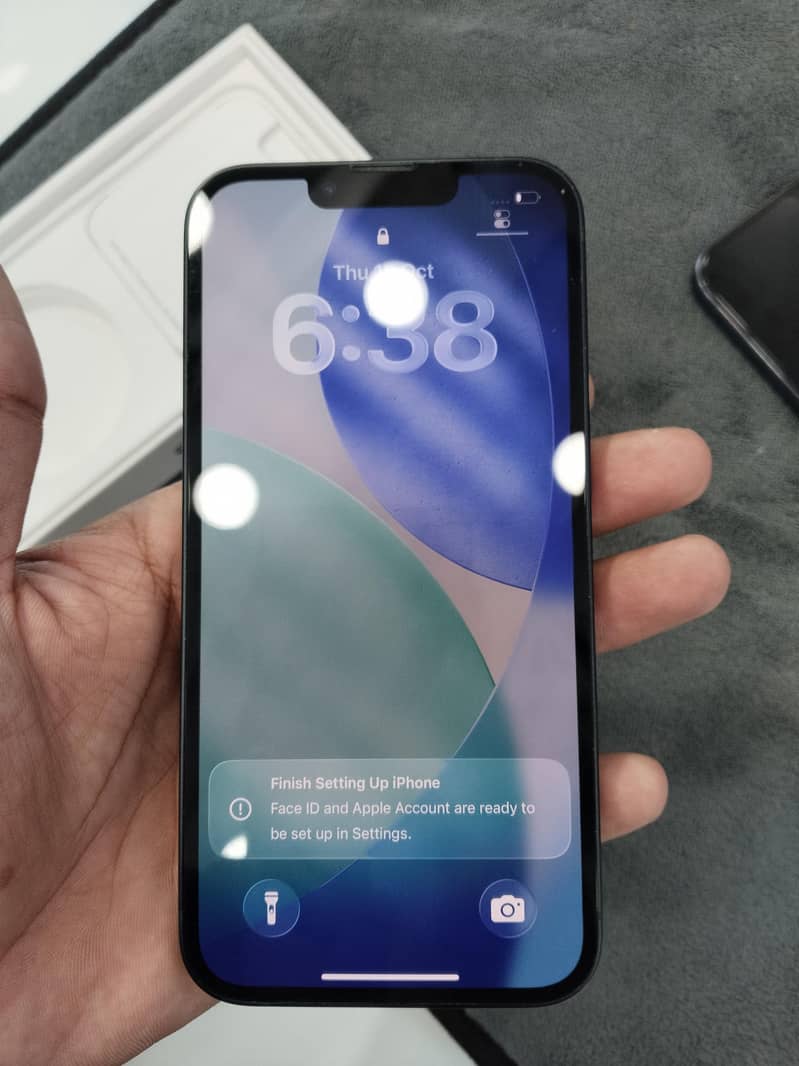 Apple iPhone 13 1