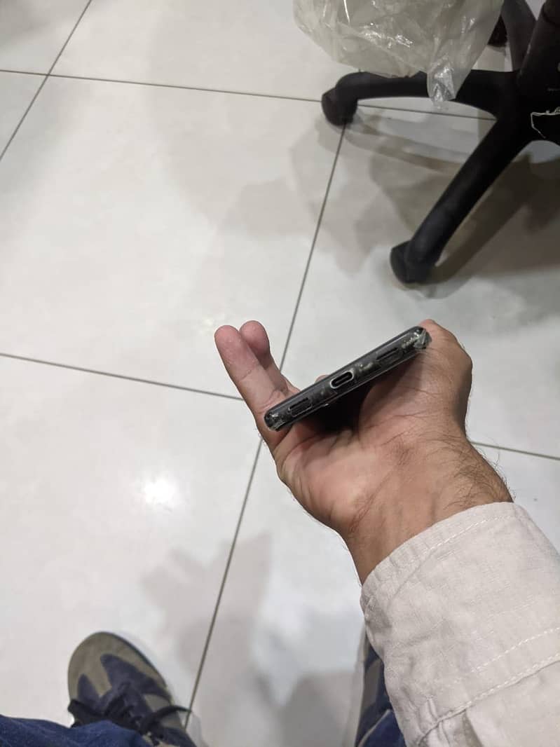 Google Pixel 6a 4