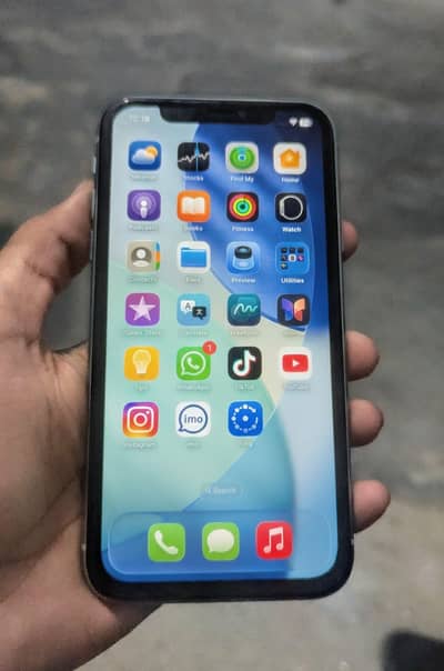 Apple iPhone 11