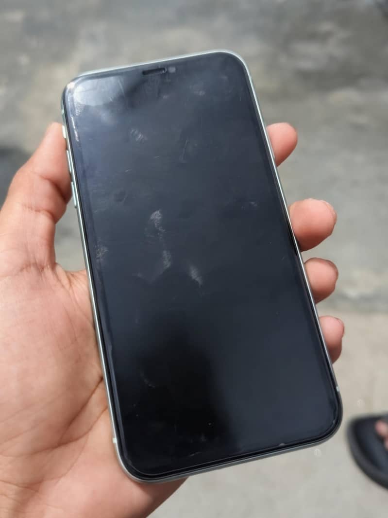 Apple iPhone 11 1