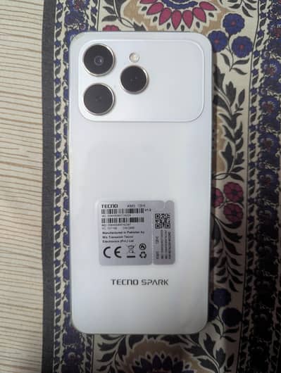 Tecno Spark 40