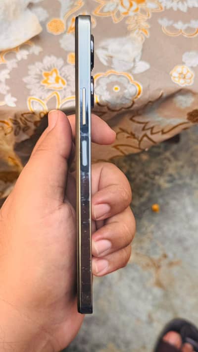 Infinix Note 30 256 gb complete box