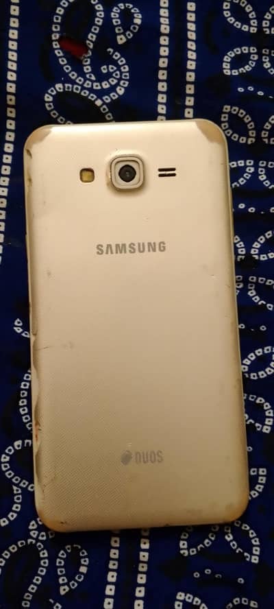 Samsung Mobile J7