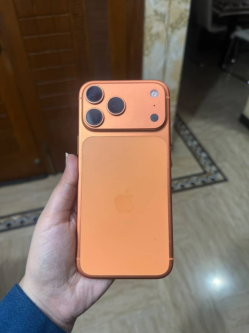 iPhone 17 pro max 1