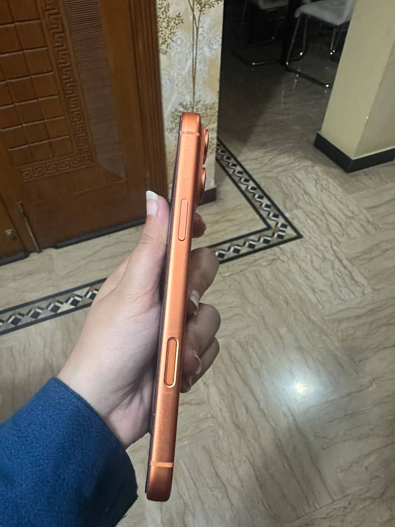 iPhone 17 pro max 2