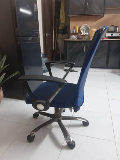 office Revolving  Chair corve Back flexible