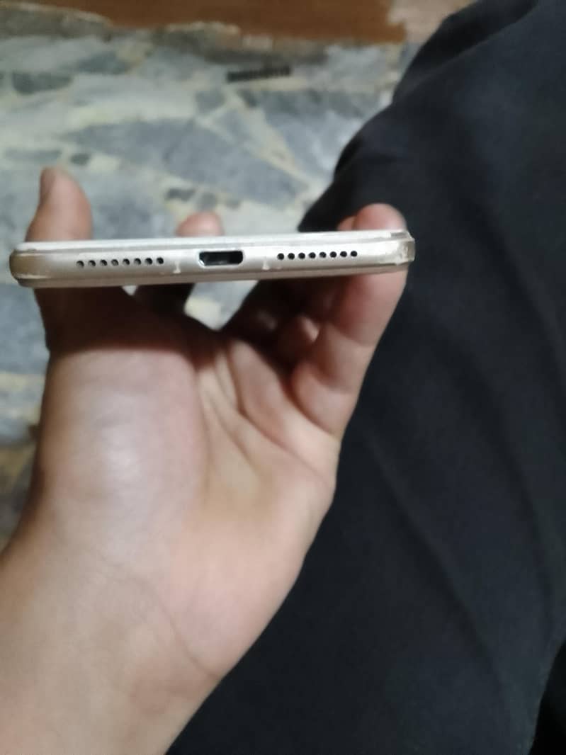 OPPO A37 1