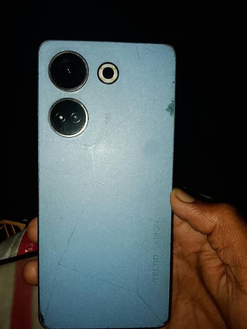 Tecno CAMON 20 0
