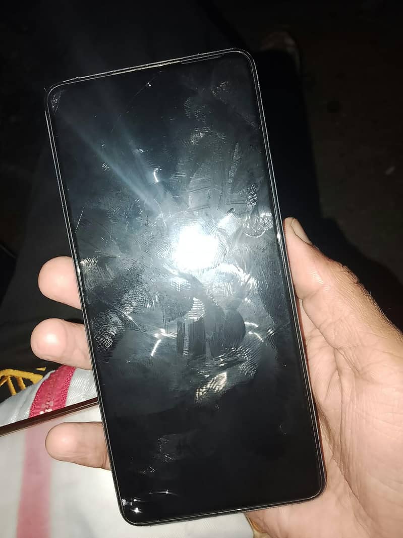 Tecno CAMON 20 1