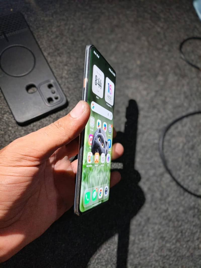 Tecno CAMON 40 Pro 4