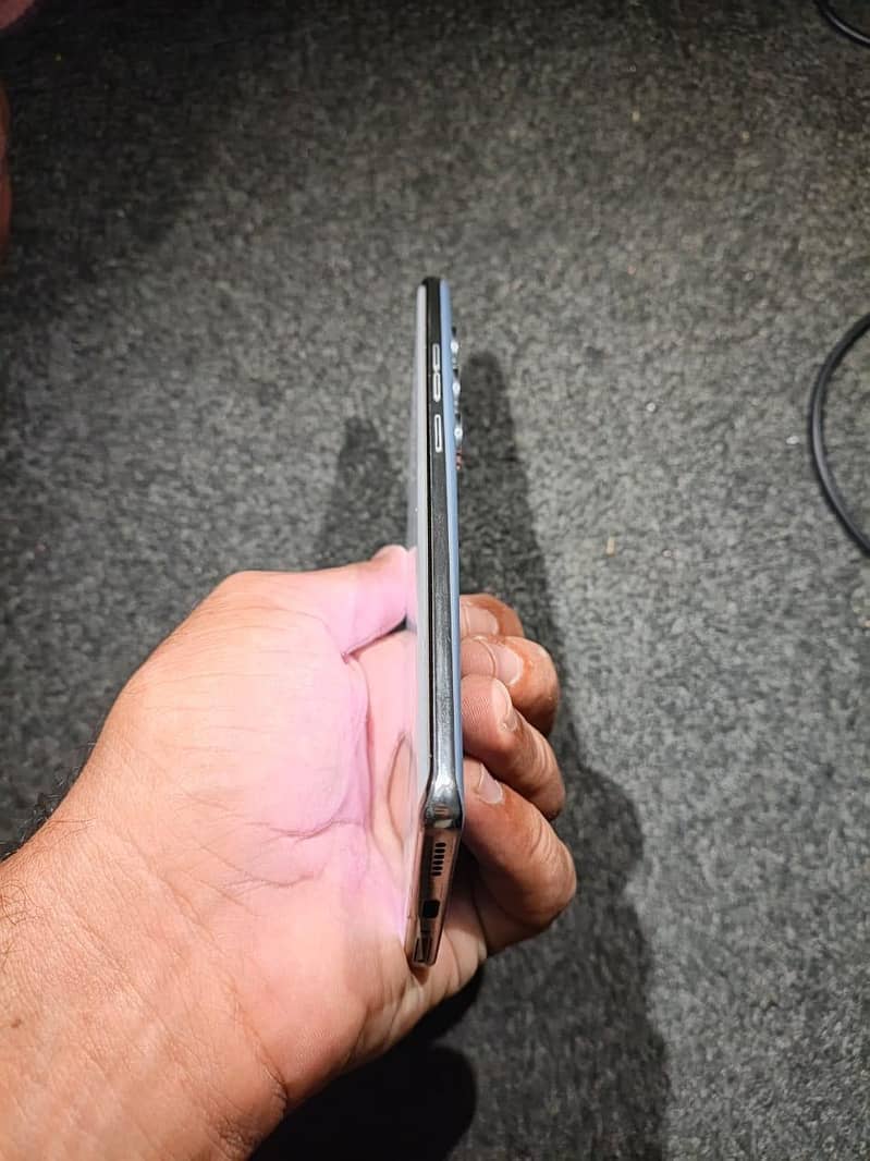 Tecno CAMON 40 Pro 7