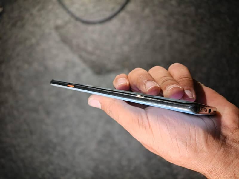 Tecno CAMON 40 Pro 8
