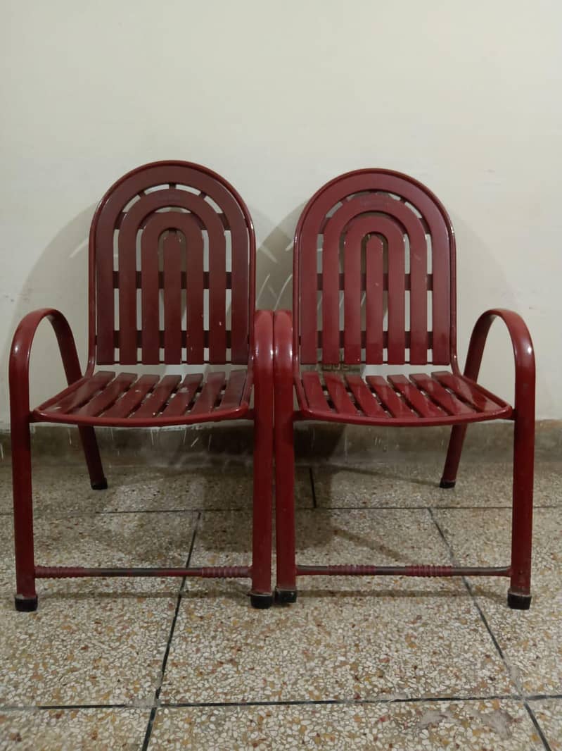 Chairs Table 0
