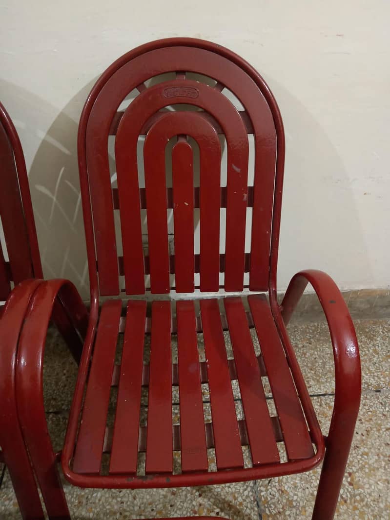 Chairs Table 3