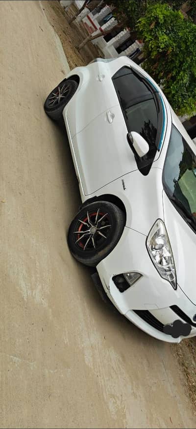 Toyota Aqua 2014