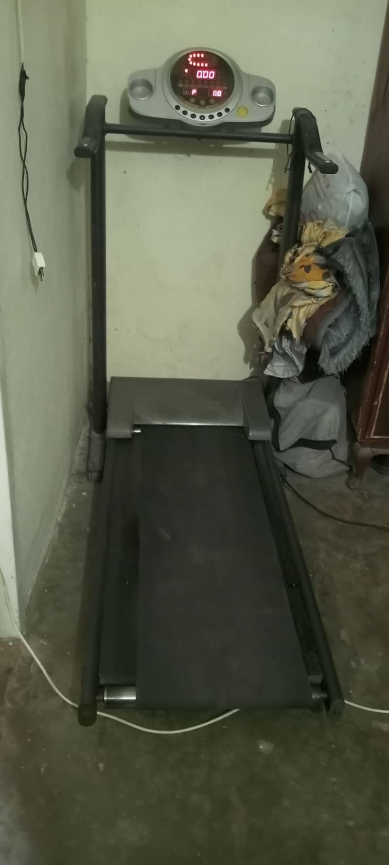 Electric Treadmill 2