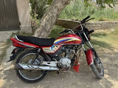 Honda 125 delux 2011 model