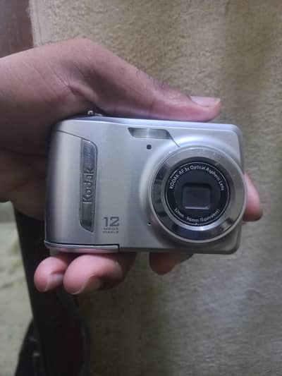 Kodak Easyshare C143 Camara Exchange possible