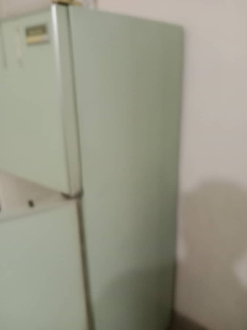 fridge 0