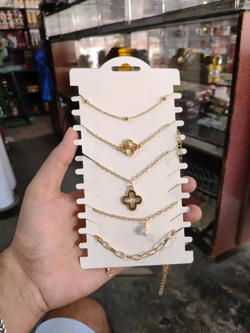 chains 5