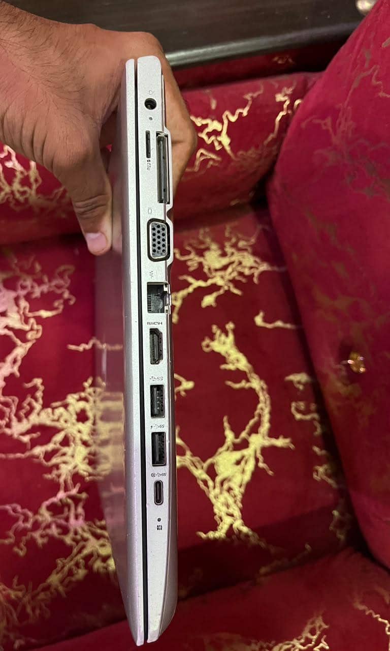 Laptop 4