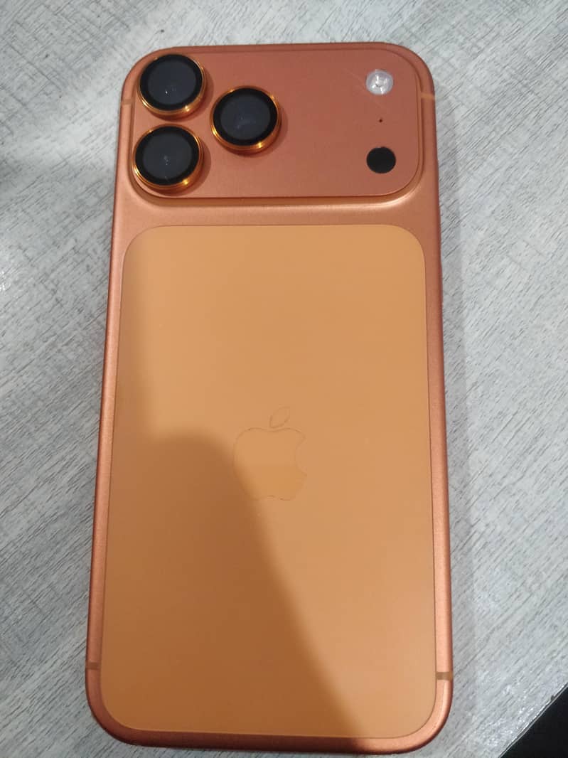 Apple iPhone 17 Pro Max 7