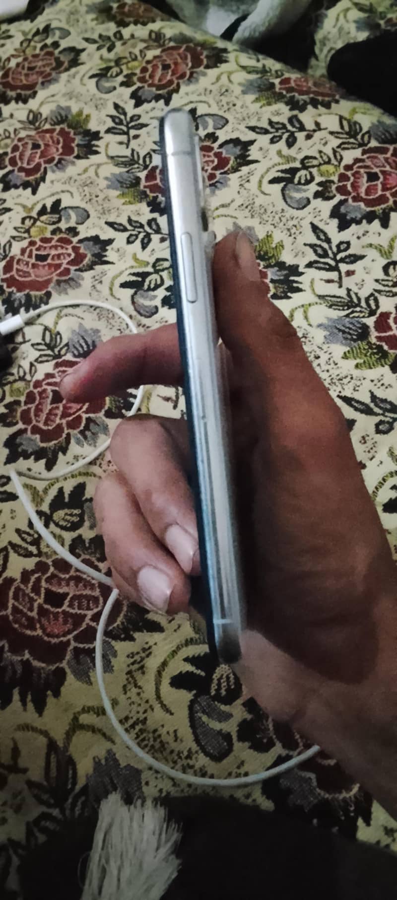 Apple iPhone X 3