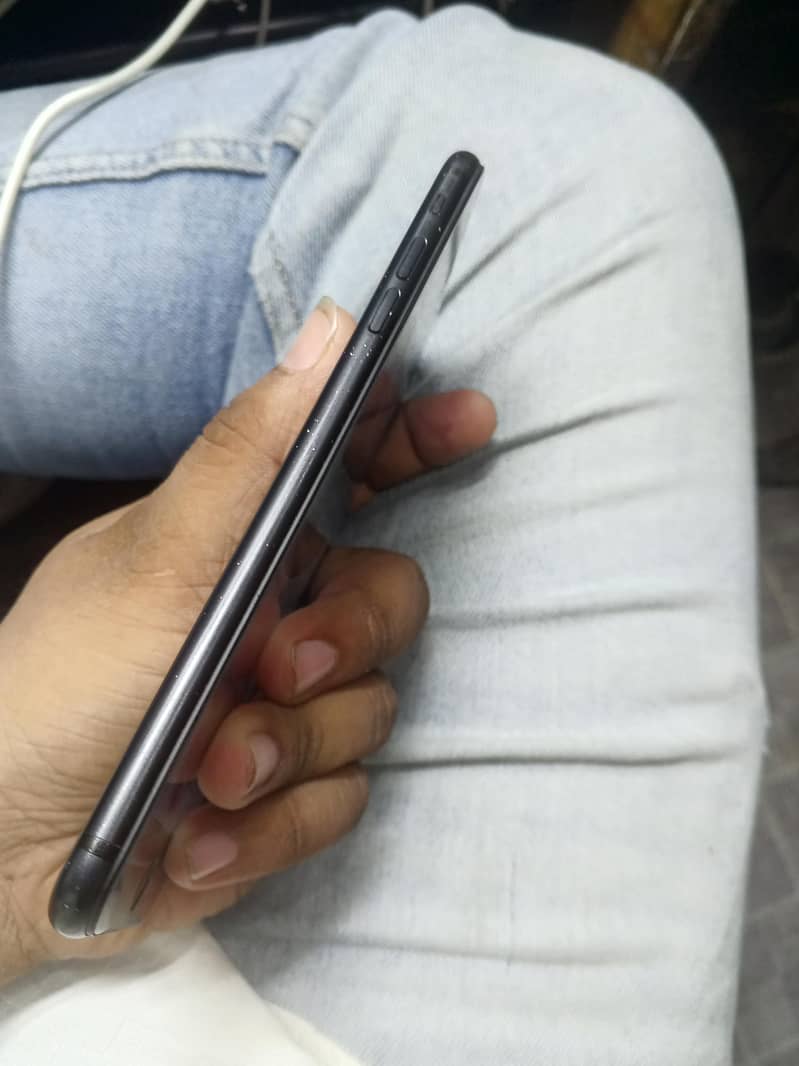 Apple iPhone 7 Plus 8