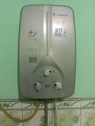 Instant geyser