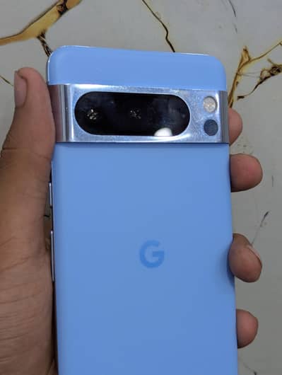 Google Pixel 8 Pro