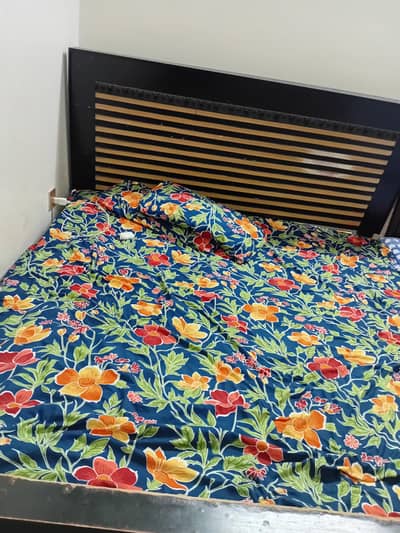 ply wood bed