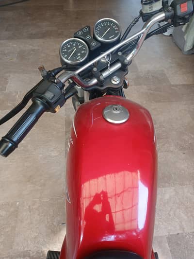 GS 150 SE