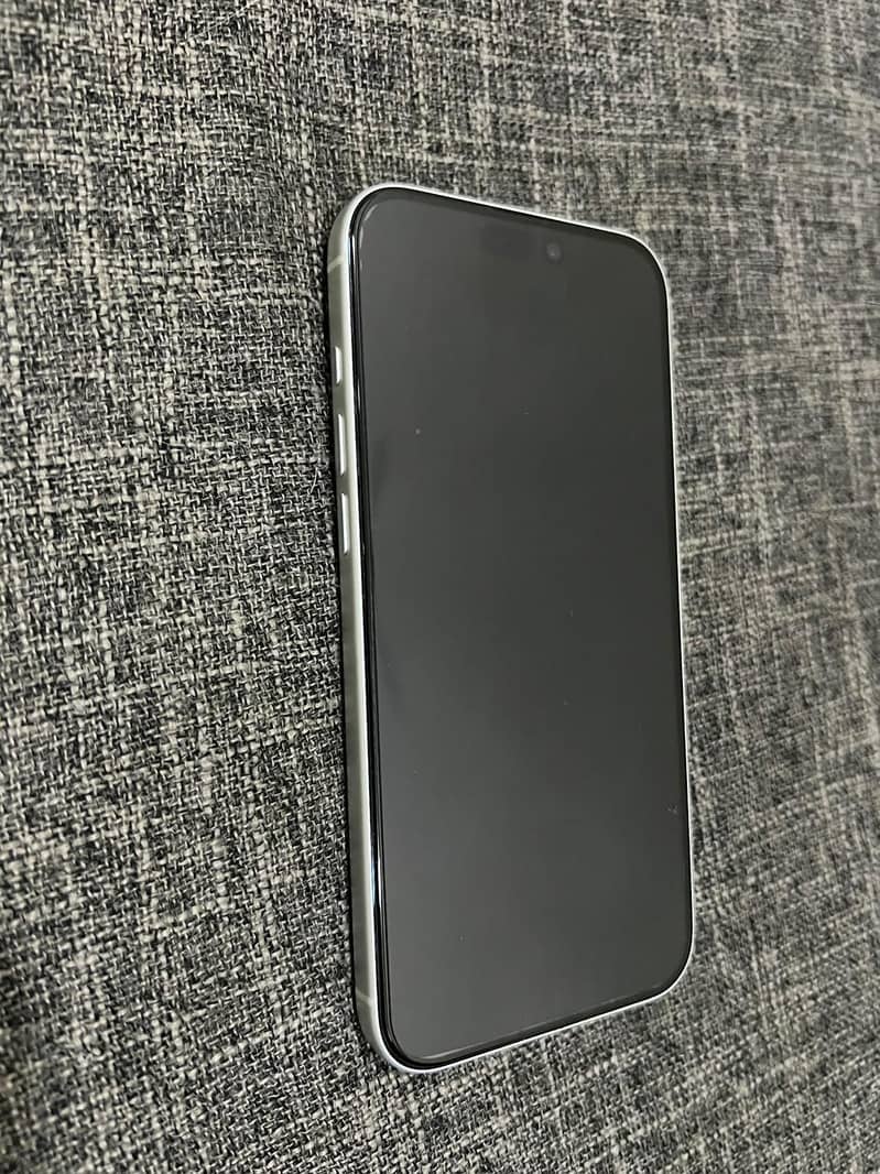 Apple iPhone 17 Pro Max 1