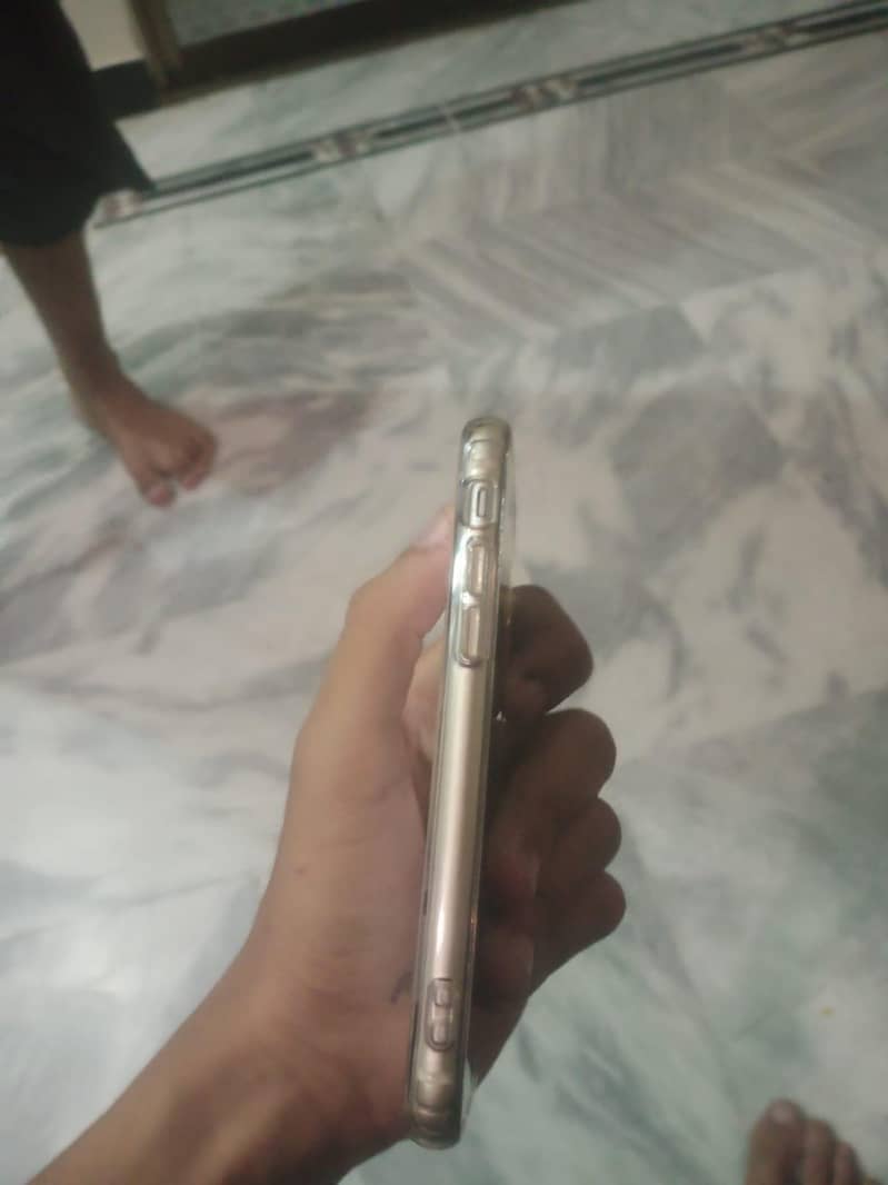 Apple iPhone SE 1
