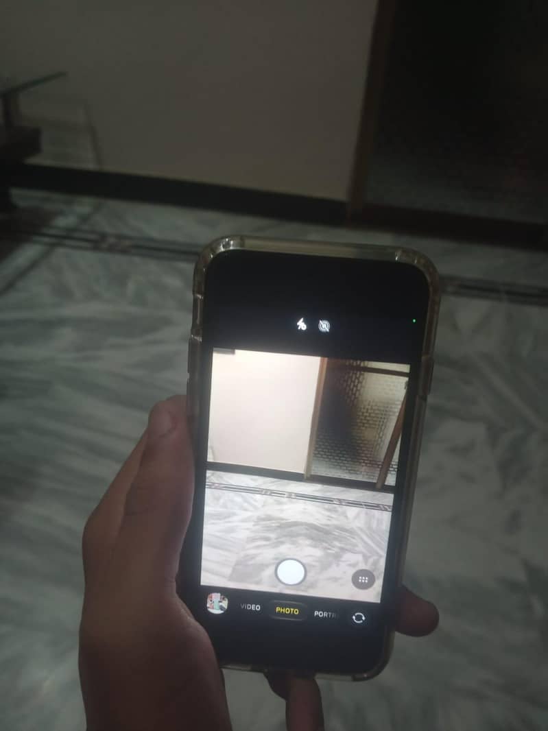 Apple iPhone SE 6