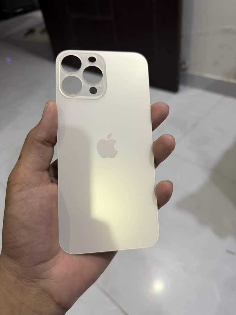 Apple iPhone 13 Pro Max 2