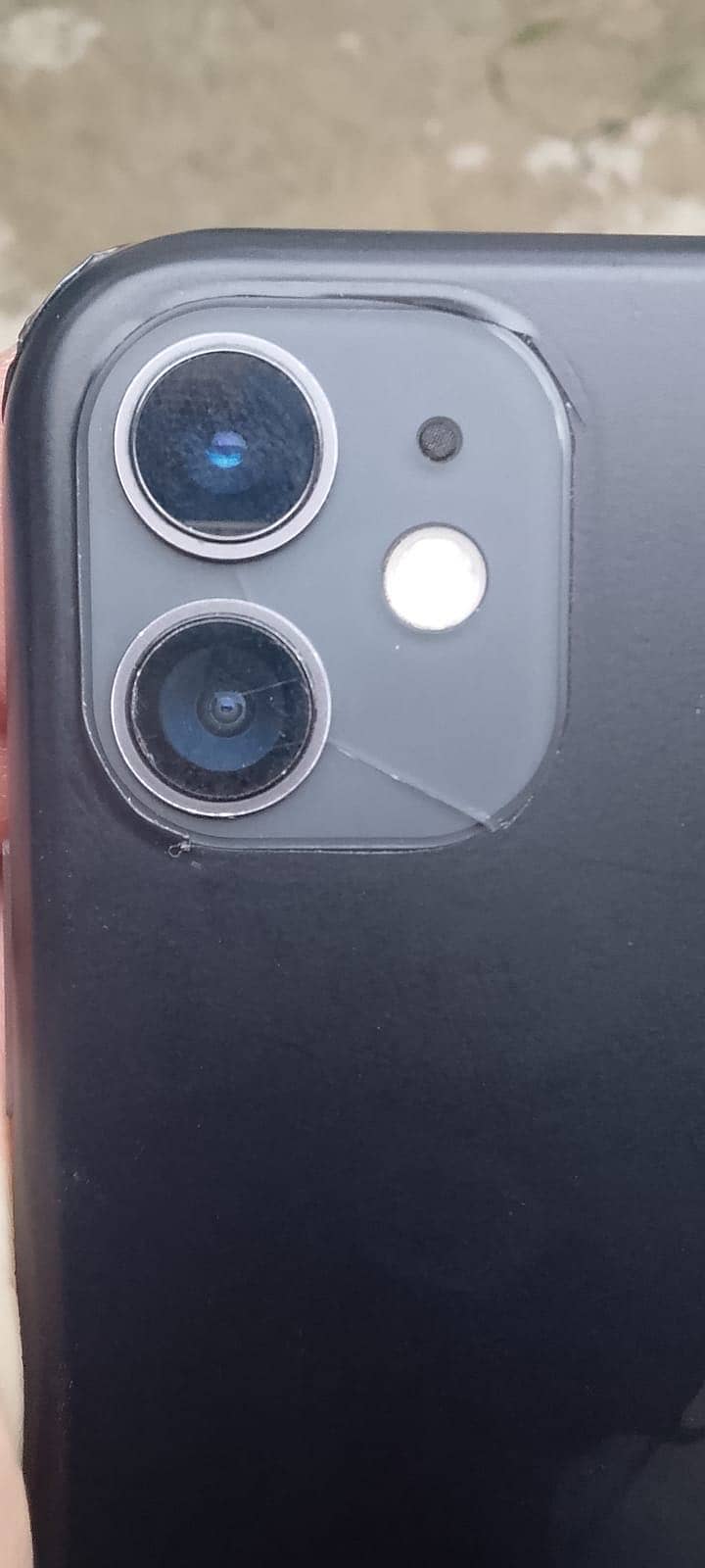 Apple iPhone 11 3