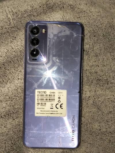 Tecno Camon 18