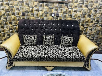 Slightly used sofa set for sale