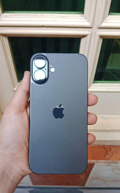 Apple iPhone 16 Plus