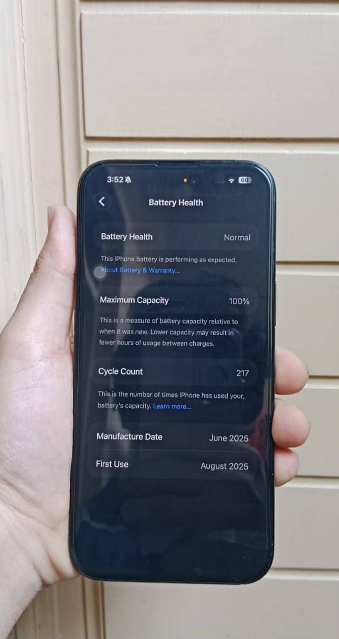 Apple iPhone 16 Plus 1