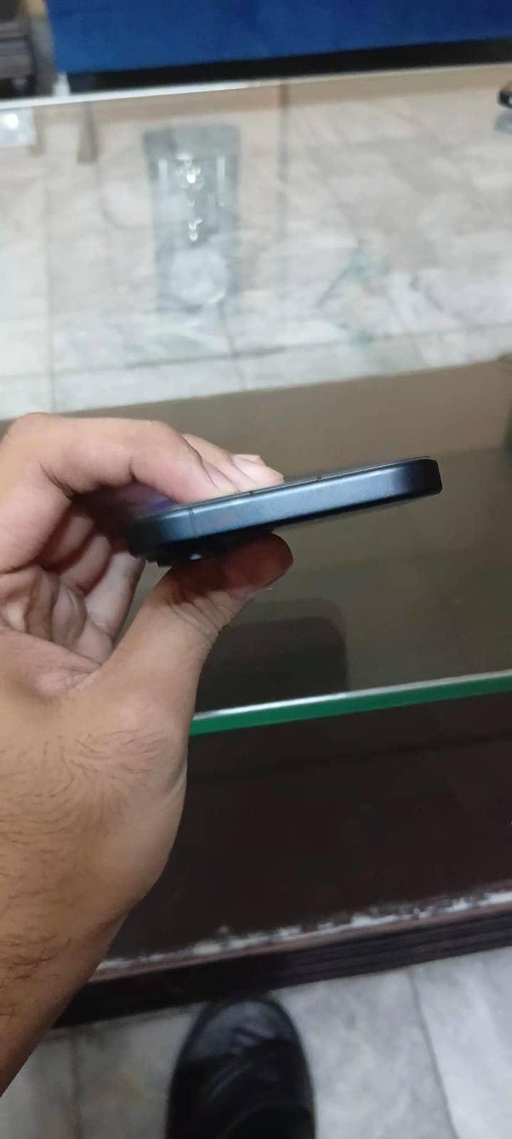 Apple iPhone 16 1