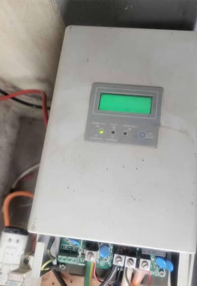 imported 3kw MPPT charge controller 12v 24v 48v auto