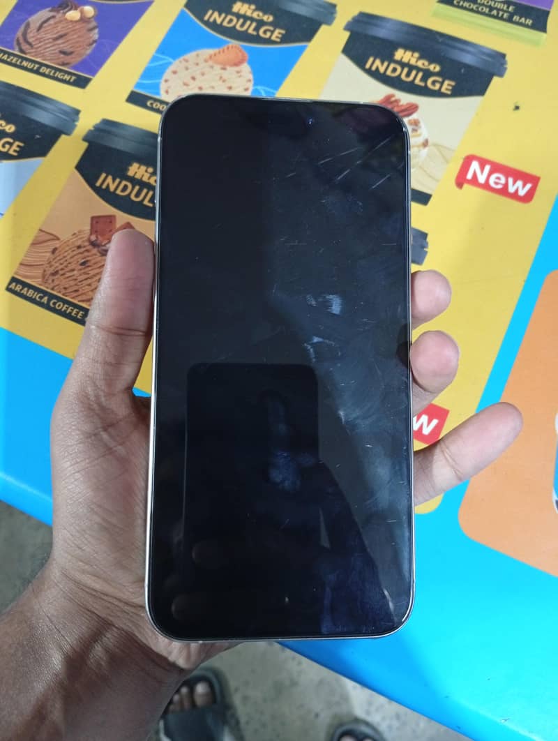 Apple iPhone 15 Pro Max 1