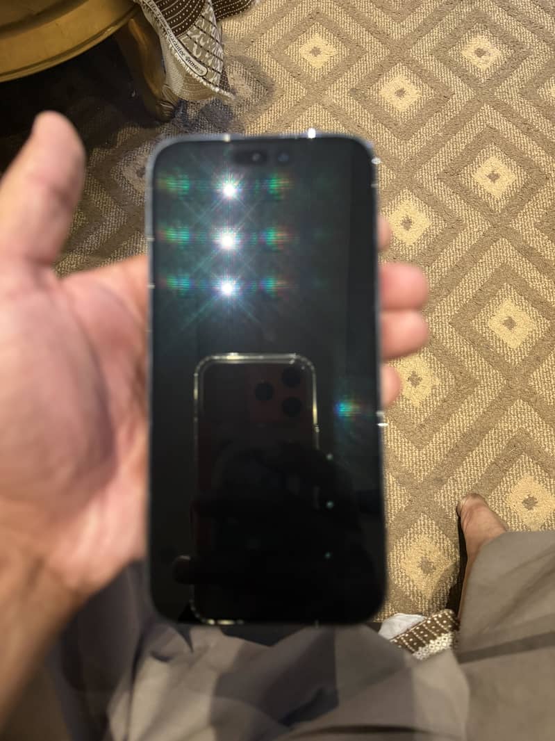 Apple iPhone 14 Pro Max 0